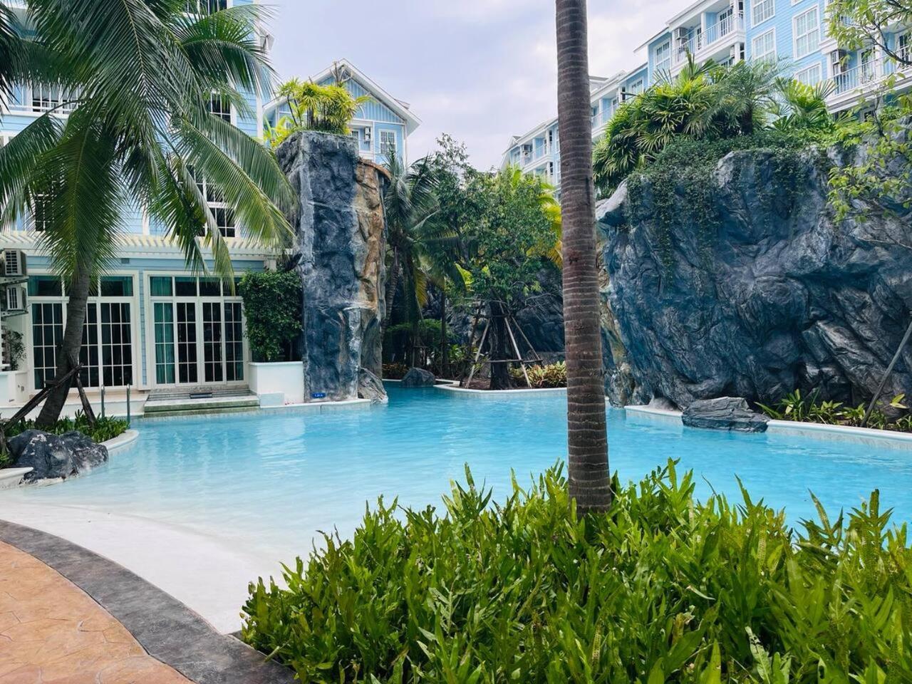 Grand Florida芭提雅带免费游泳池温泉和健身房和办公区水上花园公寓e208 Na Chom Thian Exterior foto